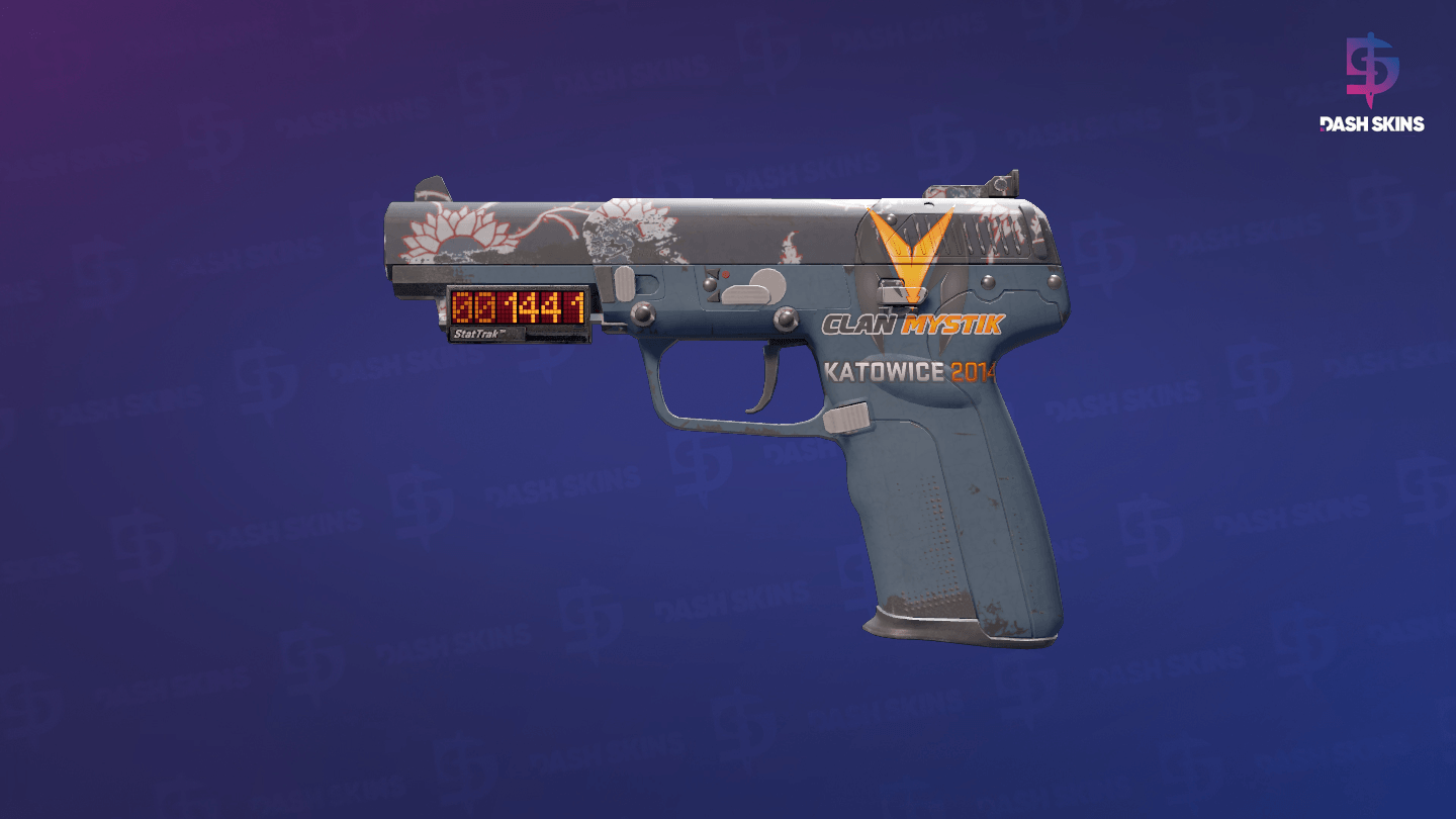 StatTrak™ Five-SeveN | Nightshade (Field-Tested) Screenshot Playside