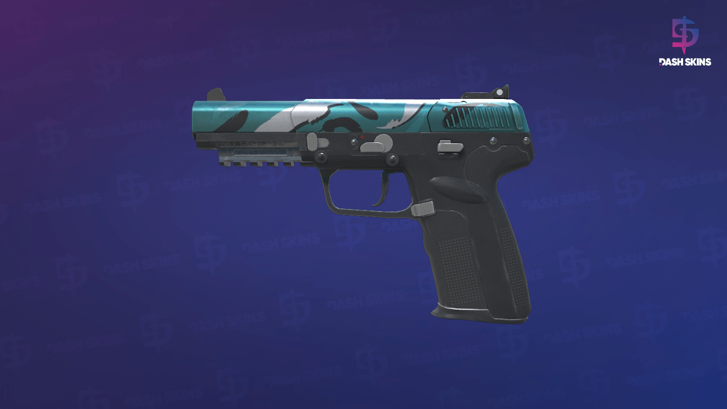 Five-SeveN | Fowl Play (Field-Tested) Screenshot Playside