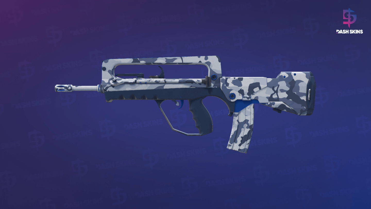 FAMAS | Yeti Camo (Minimal Wear) Screenshot Playside