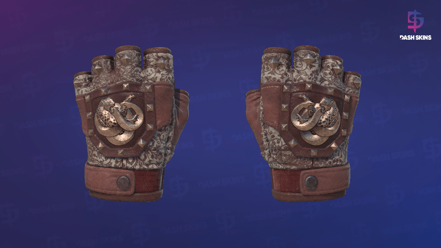 ★ Broken Fang Gloves | Needle Point (Well-Worn) Screenshot Playside
