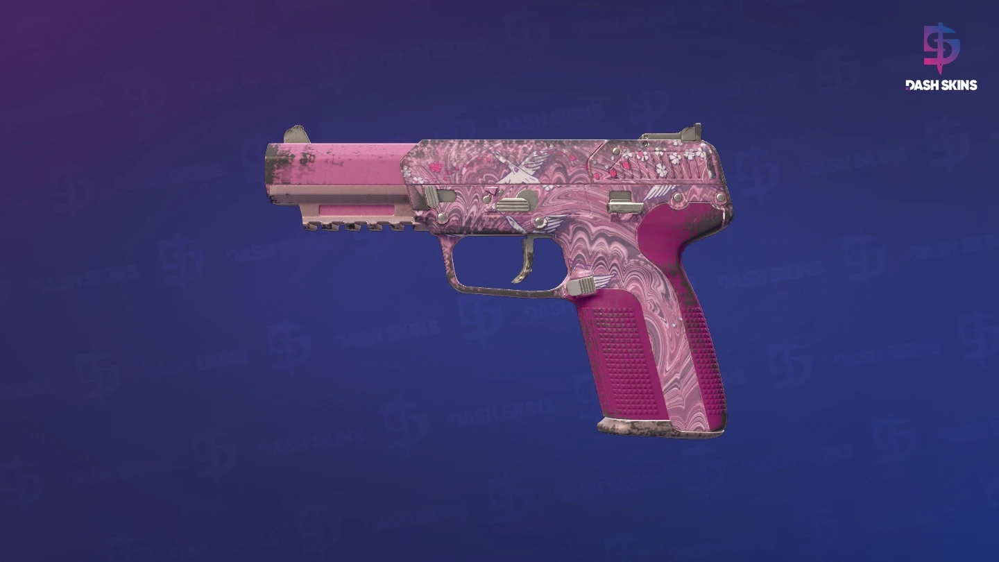 Five-SeveN | Fraise Crane (Field-Tested) Screenshot Playside