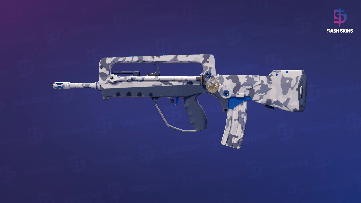 FAMAS | Yeti Camo (Minimal Wear) Screenshot Playside