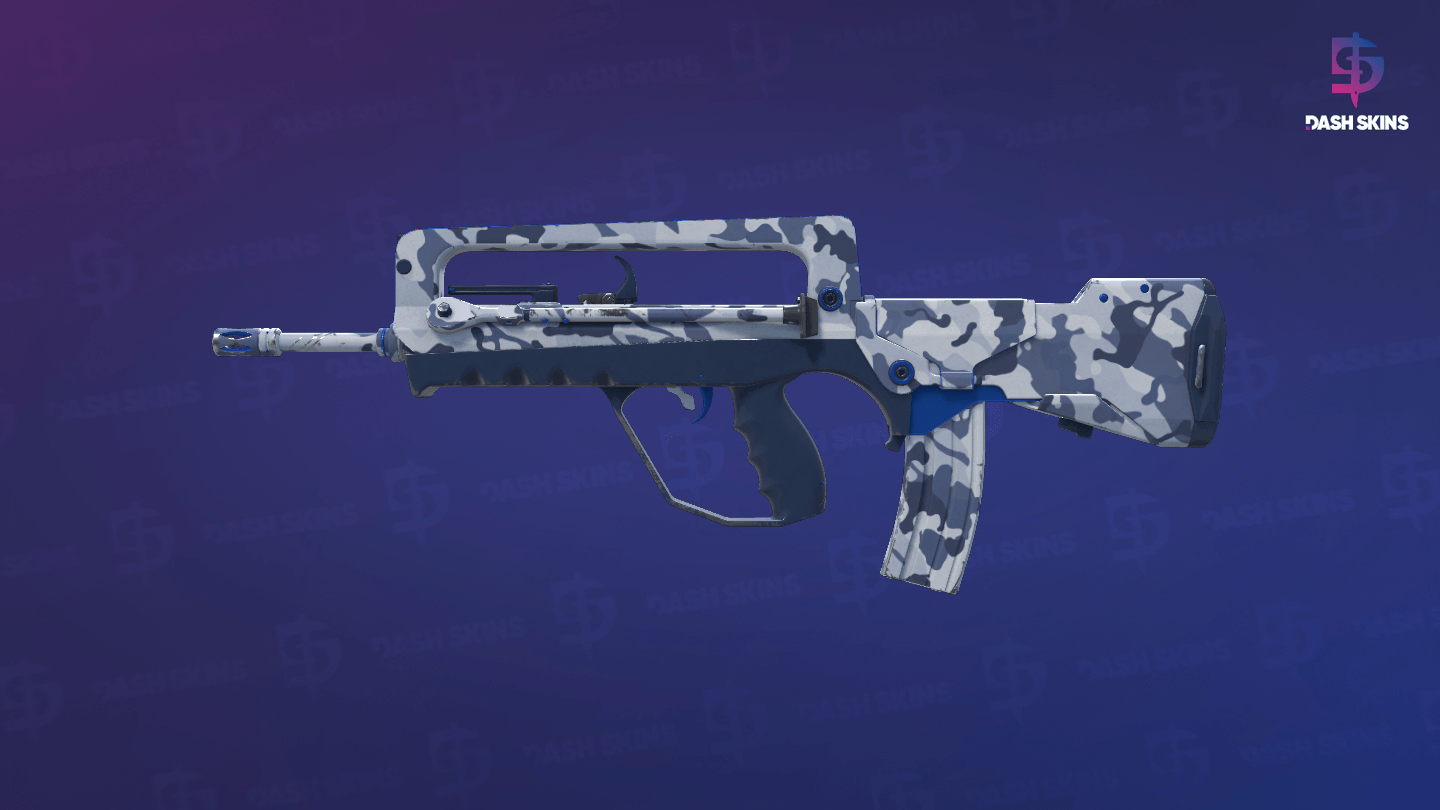 FAMAS | Yeti Camo (Minimal Wear) Screenshot Playside