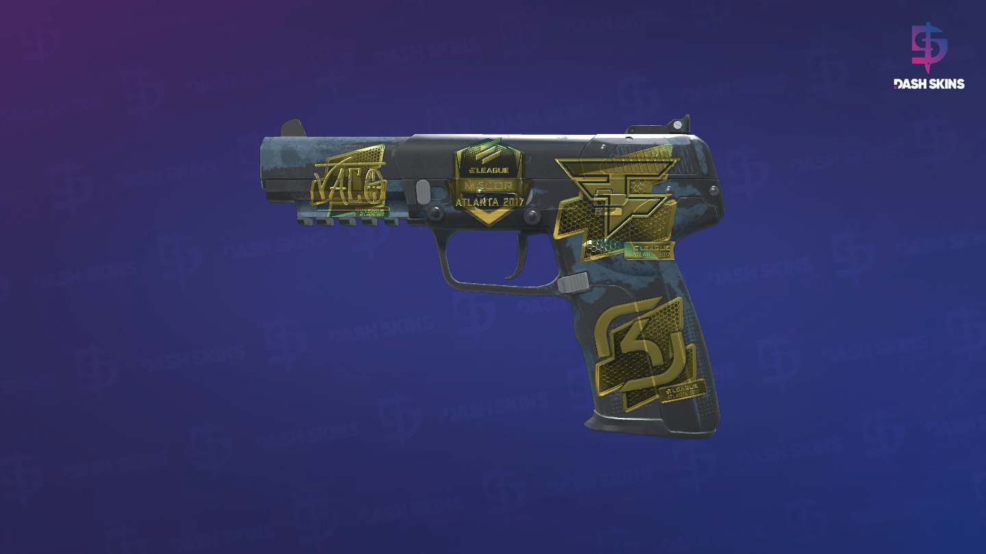 Souvenir Five-SeveN | Forest Night (Battle-Scarred) Screenshot Playside
