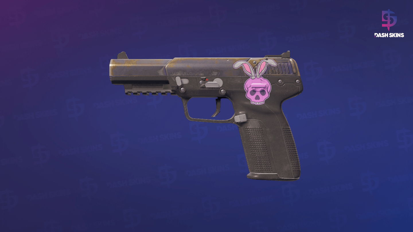 Five-SeveN | Heat Treated (Field-Tested) Screenshot Playside