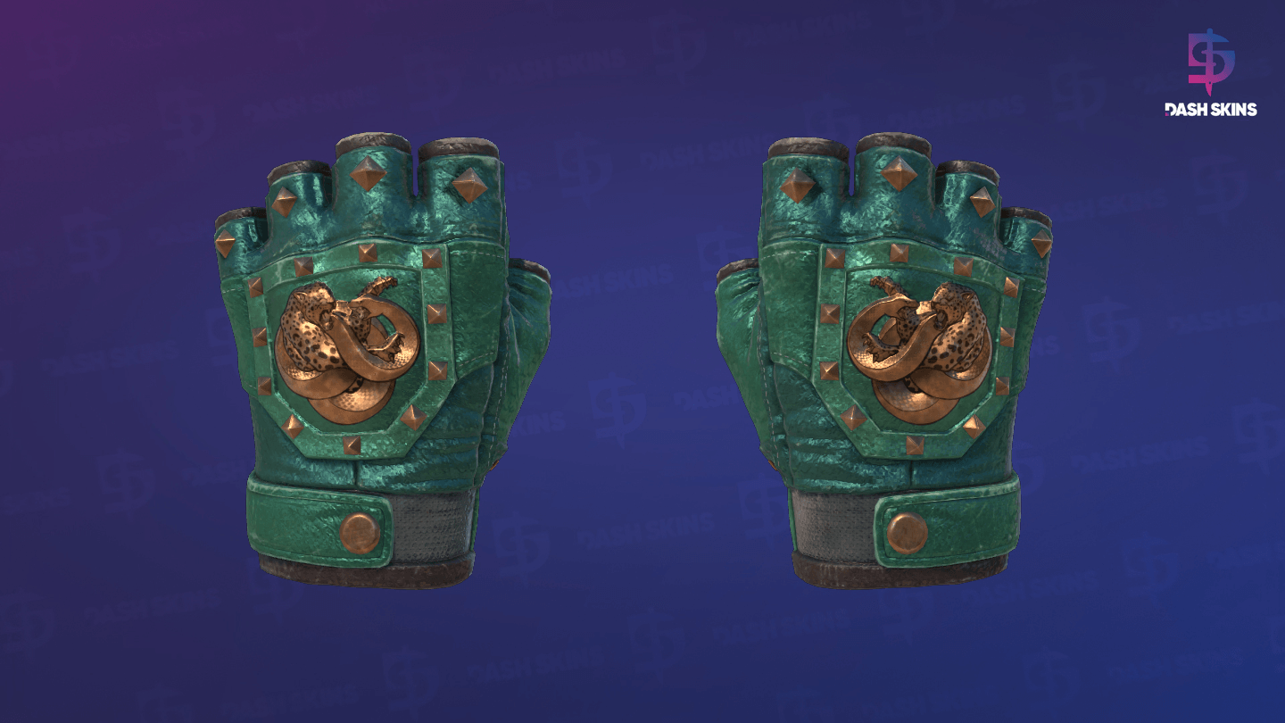 ★ Broken Fang Gloves | Jade (Well-Worn) Screenshot Playside
