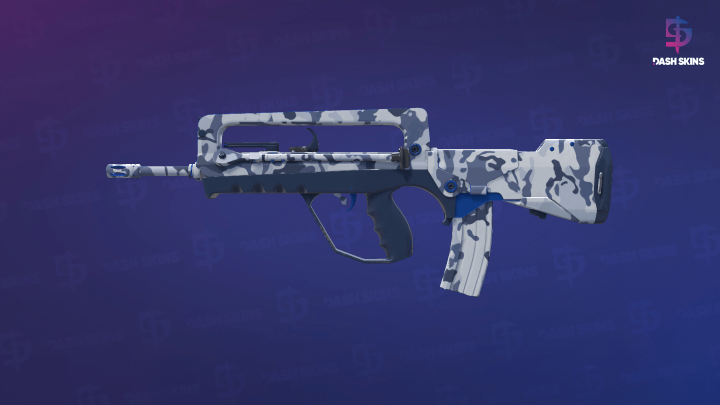 FAMAS | Yeti Camo (Minimal Wear) Screenshot Playside