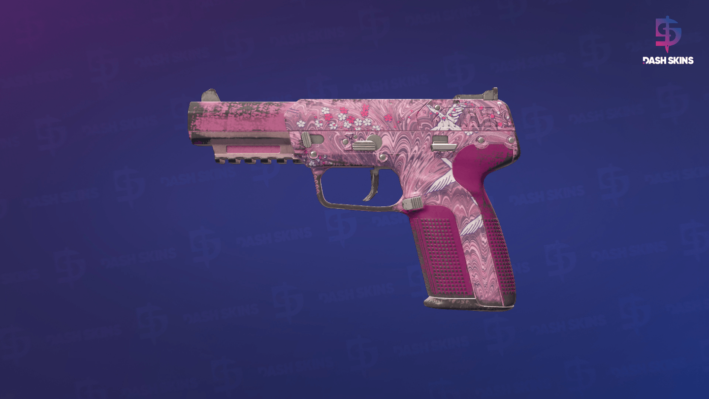 Five-SeveN | Fraise Crane (Field-Tested) Screenshot Playside