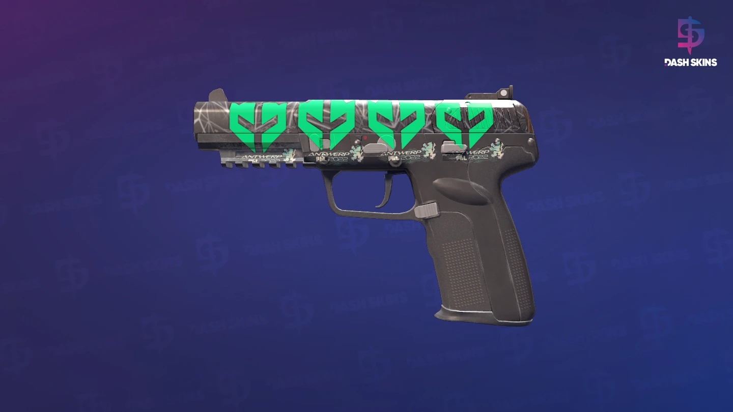 Five-SeveN | Silver Quartz (Minimal Wear) Screenshot Playside