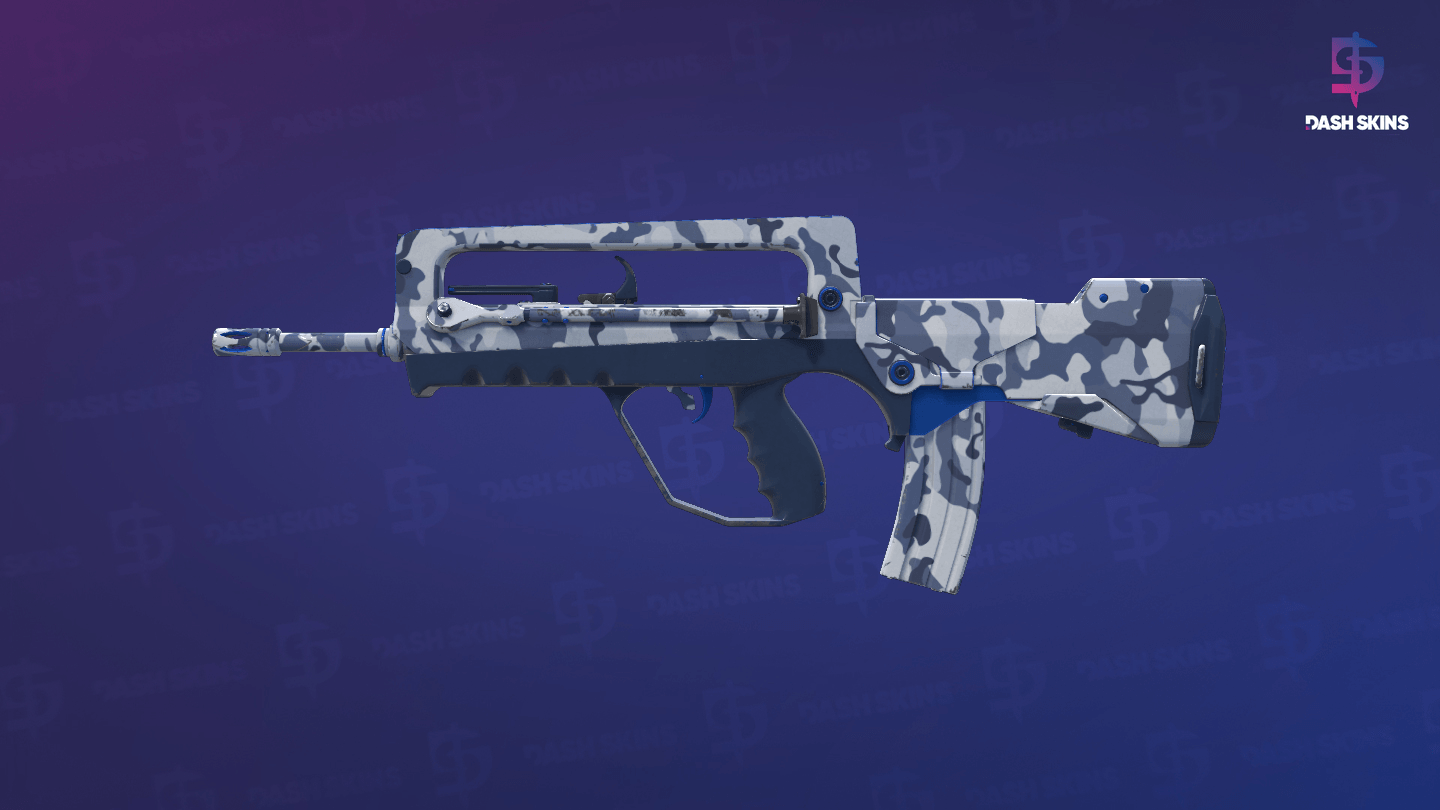 FAMAS | Yeti Camo (Minimal Wear) Screenshot Playside