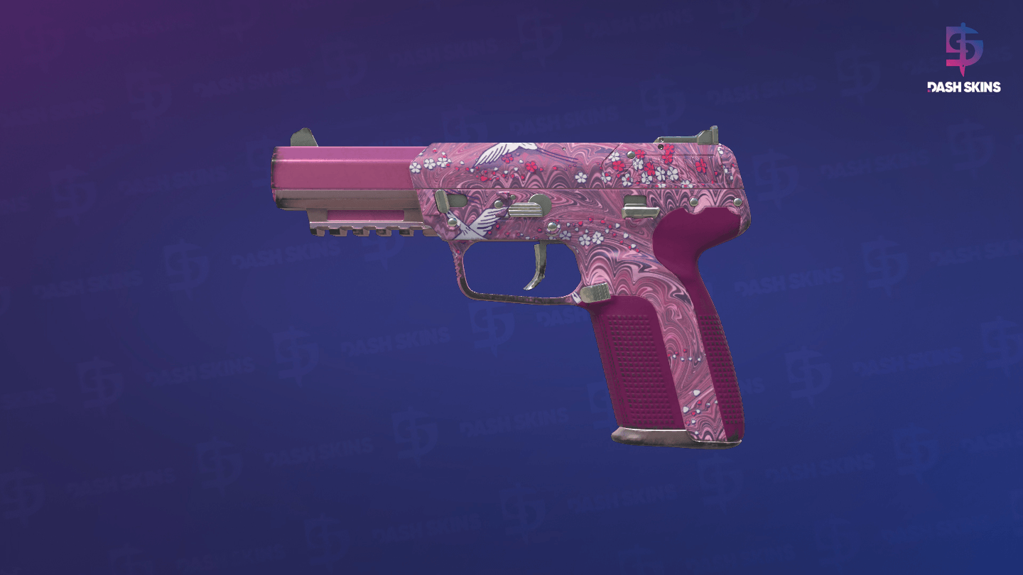 Five-SeveN | Fraise Crane (Minimal Wear) Screenshot Playside