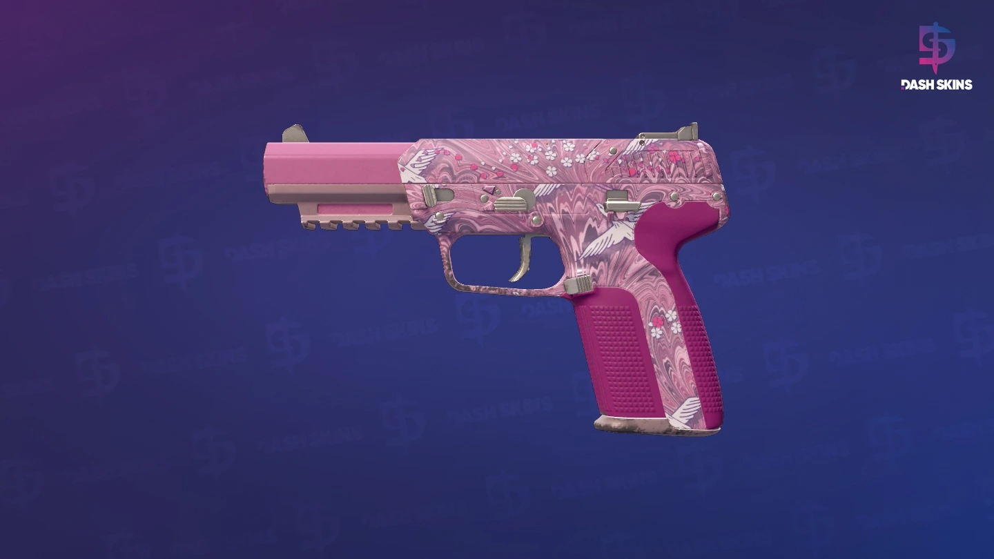Five-SeveN | Fraise Crane (Minimal Wear) Screenshot Playside