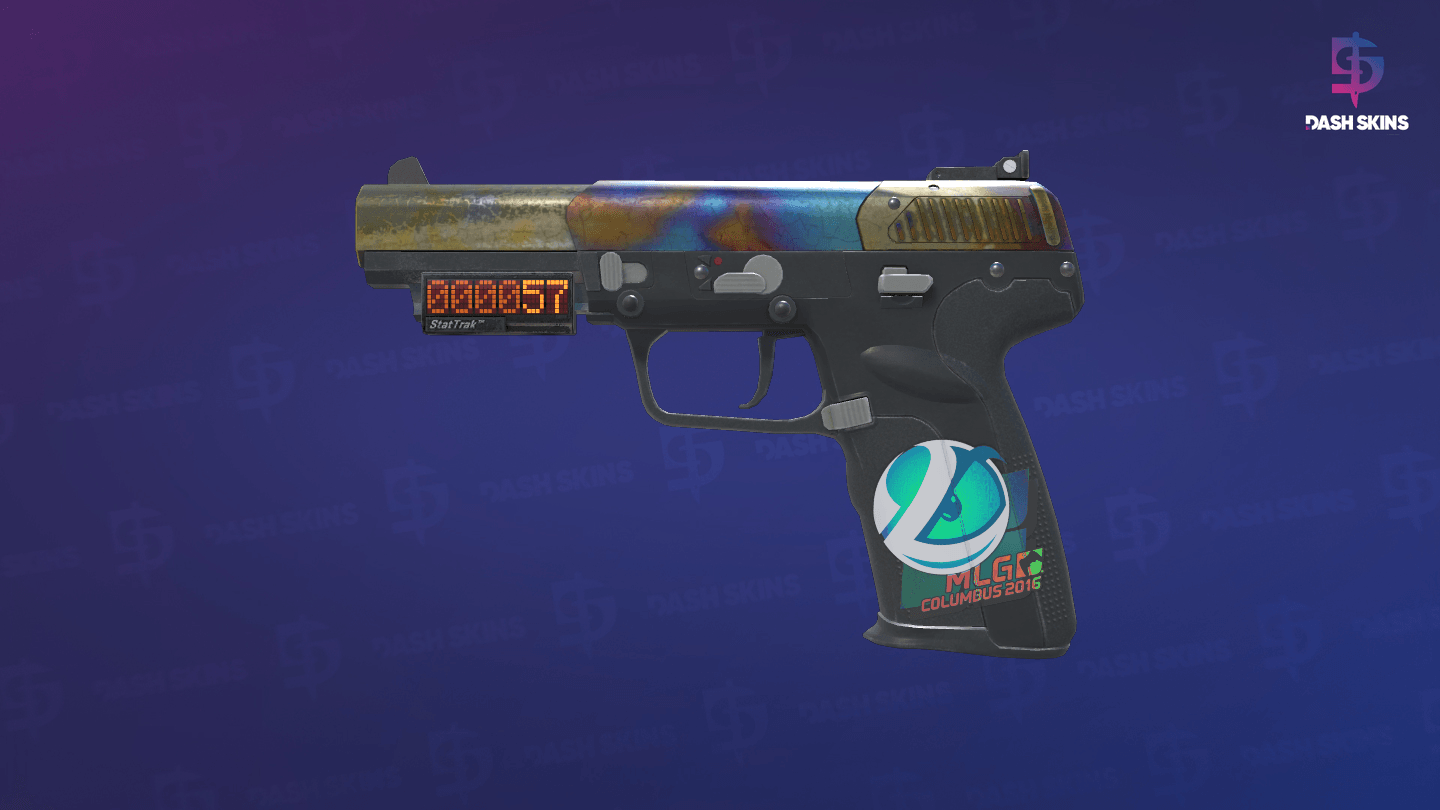 StatTrak™ Five-SeveN | Case Hardened (Battle-Scarred) Screenshot Playside