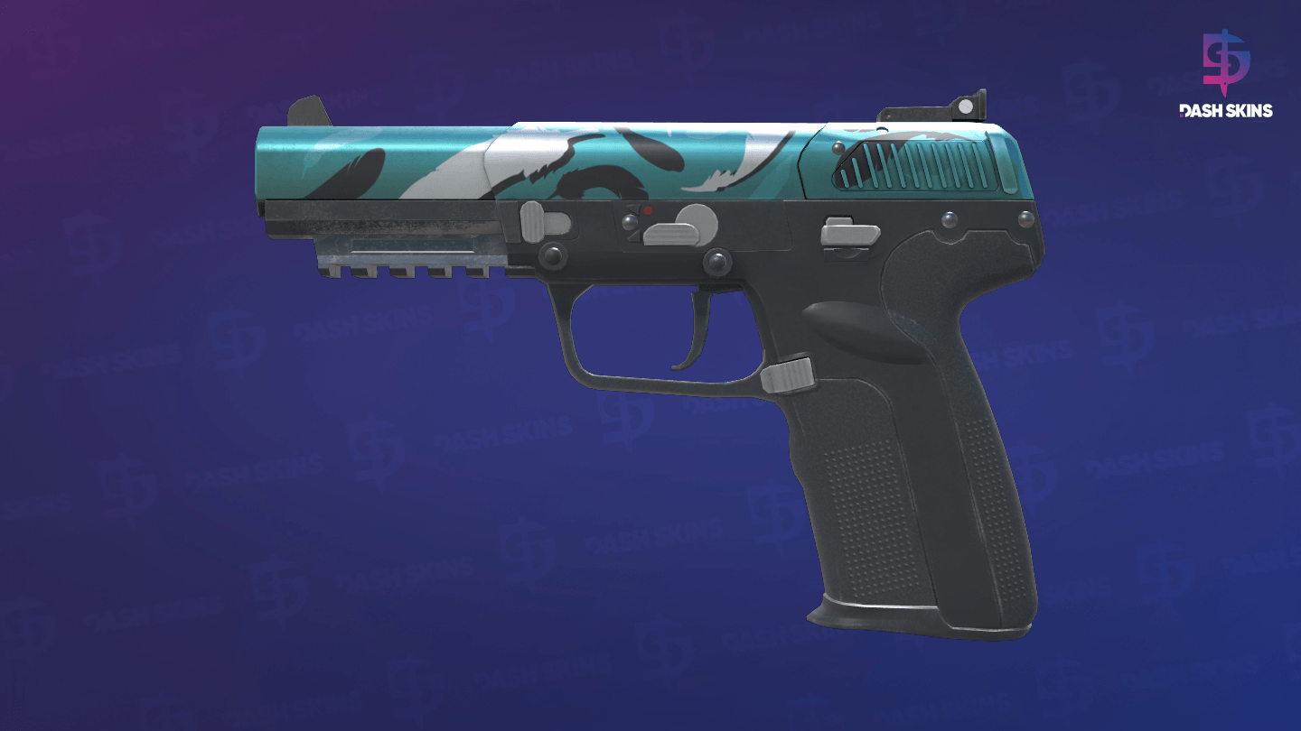 Five-SeveN | Fowl Play (Field-Tested) Screenshot Playside